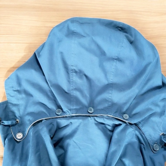 London Fog M Blue Coat Women Rain Jacket Raincoat Hooded Lined Pockets EUC - Picture 9 of 16